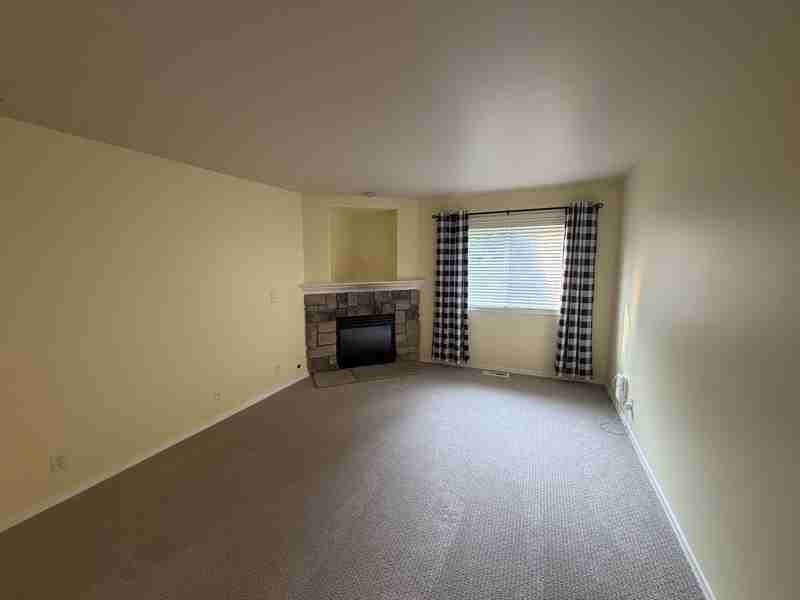 7850 Ne 148th St - Photo 7 of 13