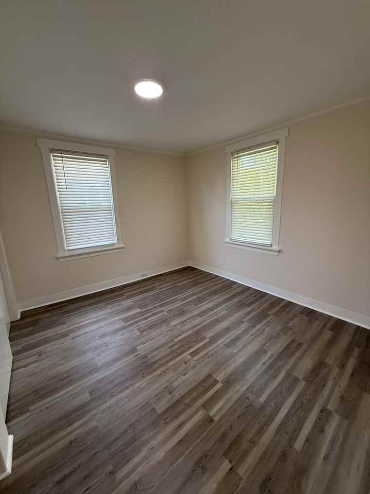1331 Methyl Street - Photo 6 of 20