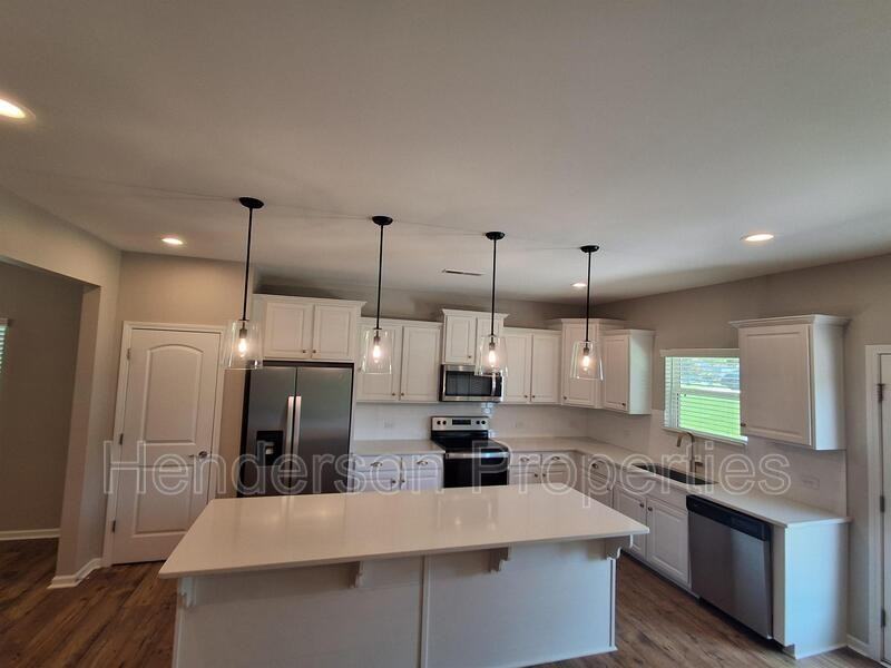 201 Old Harbor Dr - Photo 2 of 12
