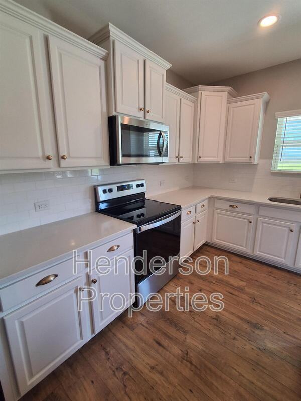 201 Old Harbor Dr - Photo 3 of 12