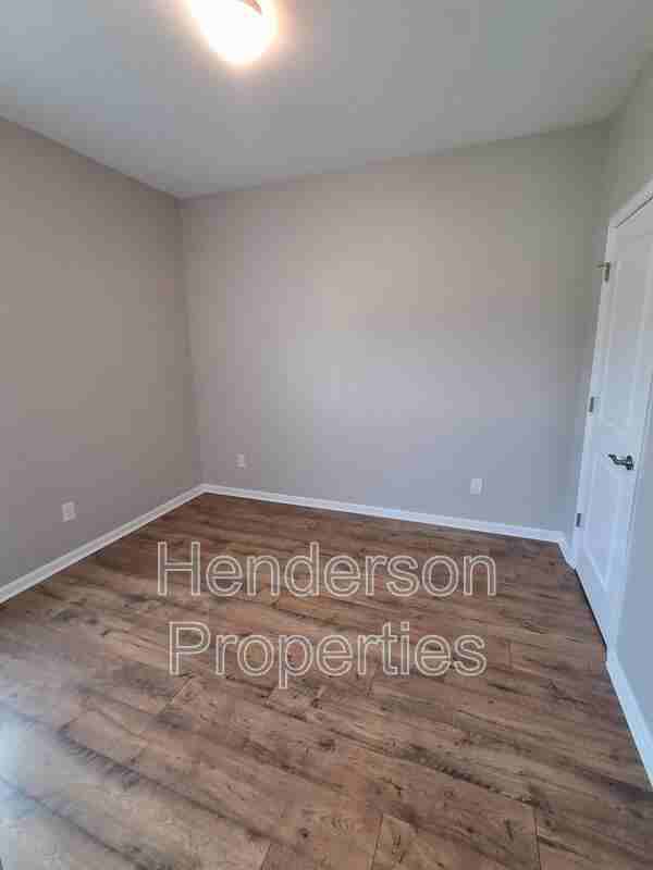 201 Old Harbor Dr - Photo 7 of 12