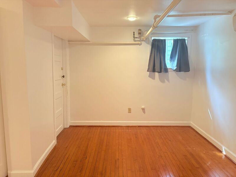 3043 Gilman Ter - Photo 7 of 9