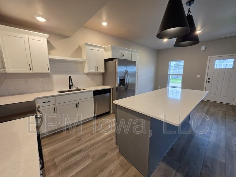 2309 Water Tower Pl - Photo 2 of 22