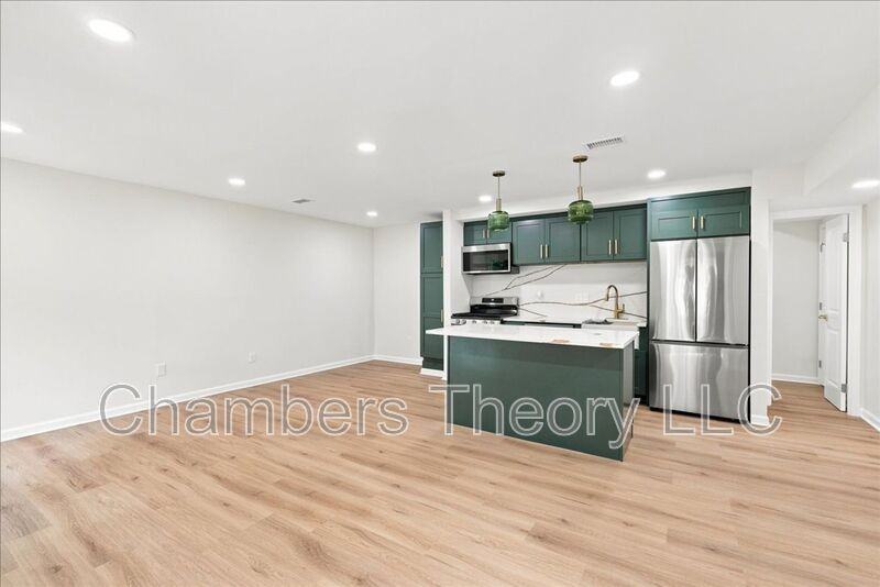 118 Haycock Rd #A3 - Photo 7 of 18