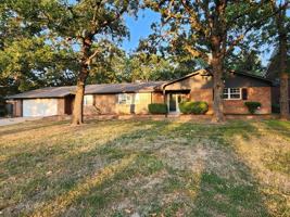 featured image of 204 S Morrison Dr