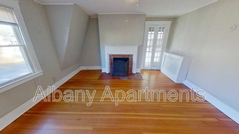 100 Ryckman Ave Apt 2f - Photo 2 of 18
