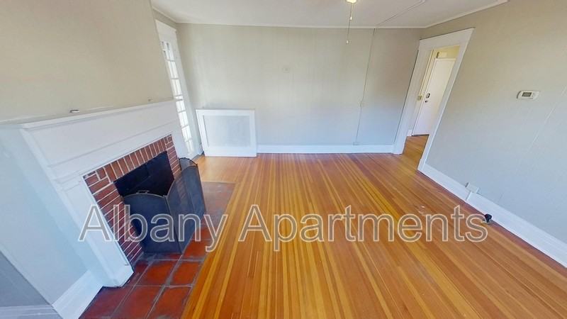 100 Ryckman Ave Apt 2f - Photo 4 of 18
