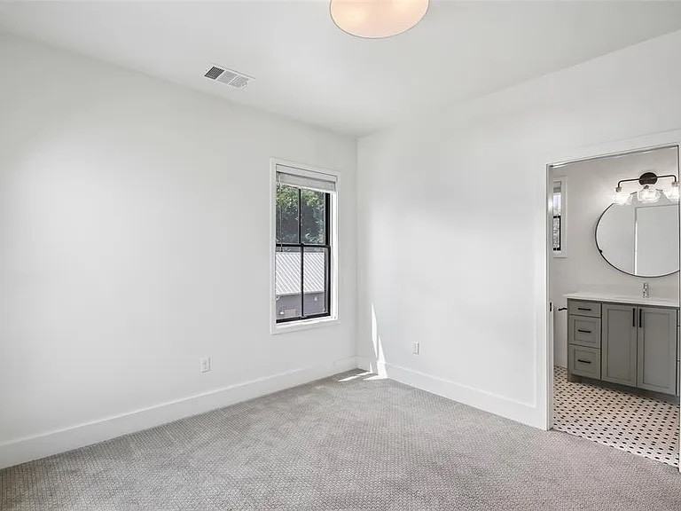 1803 Oso Avenue - Photo 7 of 10