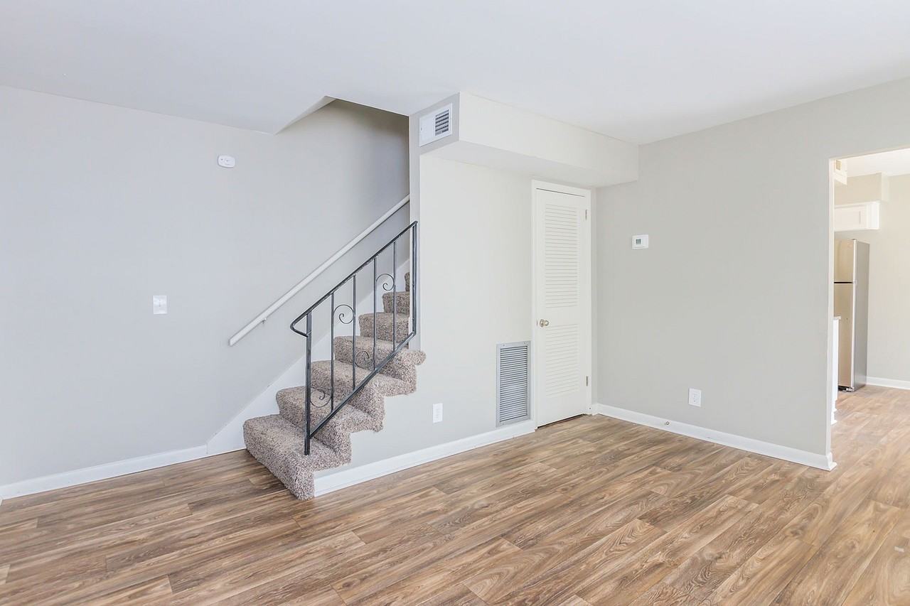 120 Oakley - Photo 4 of 21