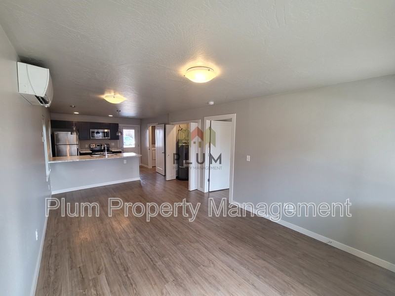 2414 Mcdonald Ave #102 - Photo 3 of 18