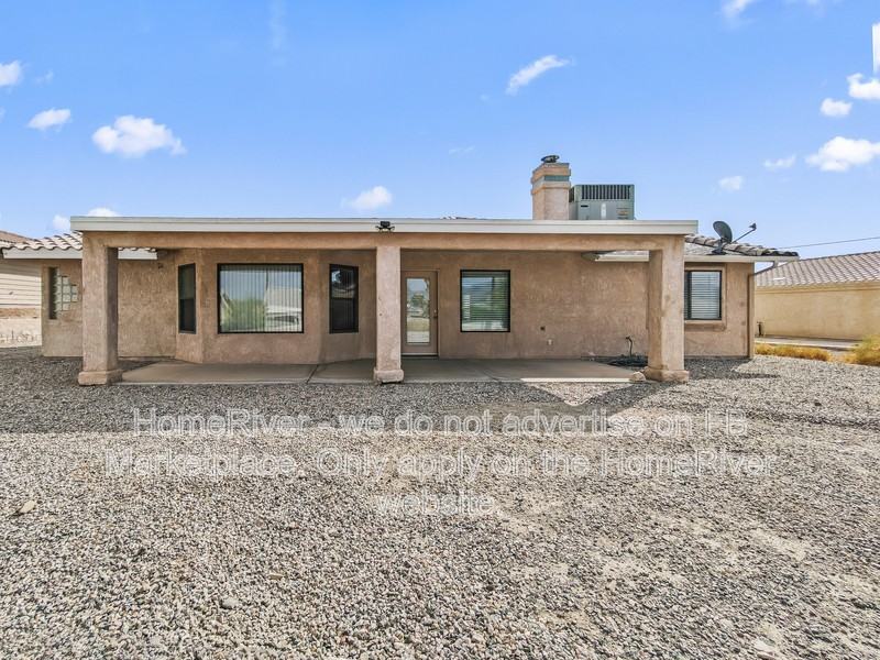2760 Inca Dr - Photo 3 of 20