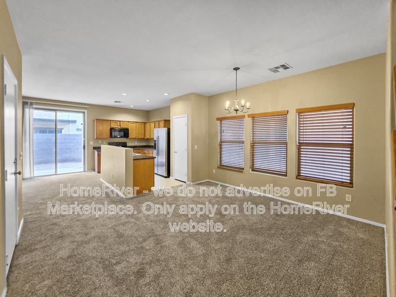 6435 W Sophie Ln - Photo 6 of 21