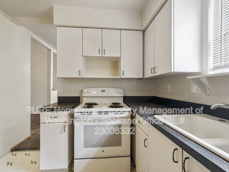 9404 E Main Ave - Photo 4 of 20
