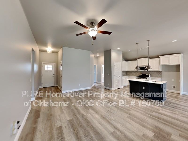 8705 Yassir Blvd - Photo 2 of 26