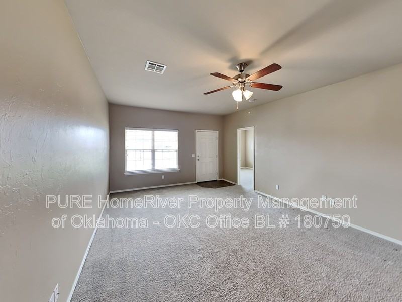 11817 Nw 134th St - Photo 3 of 23