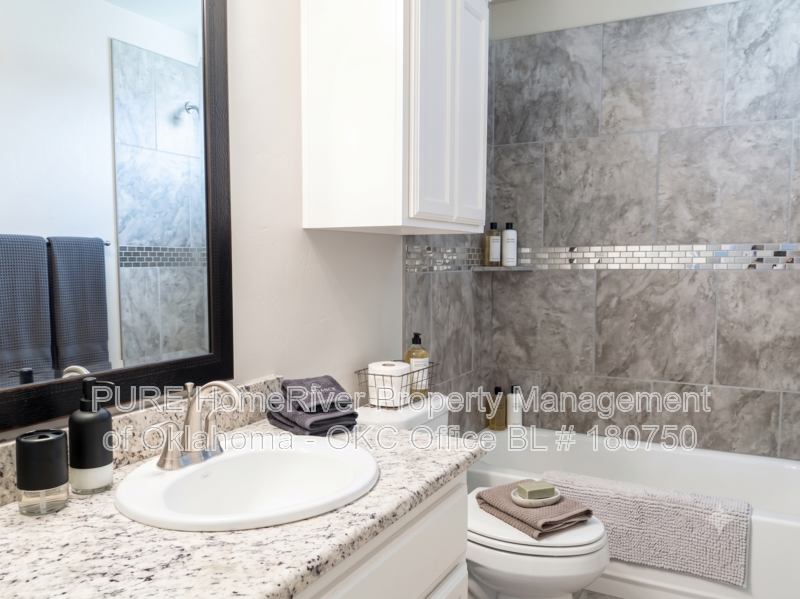 1601 Everglade Ct - Photo 5 of 12