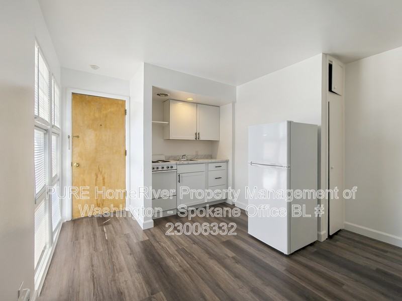 634 E 23rd Ave #C1 - Photo 3 of 19