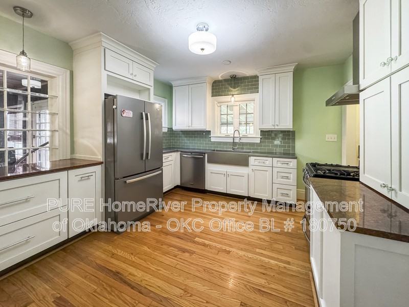 2730 Nw 17th St - Photo 5 of 26