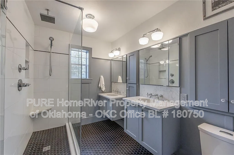 2730 Nw 17th St - Photo 7 of 26