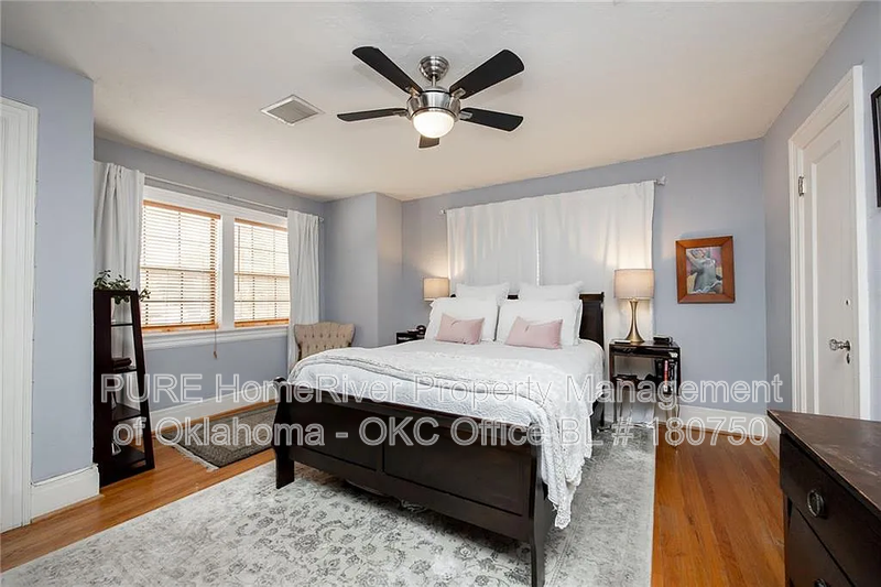 2730 Nw 17th St - Photo 3 of 27