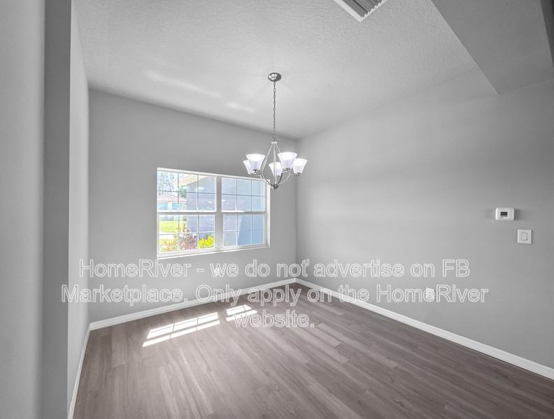 1128 Nw 20th Pl - Photo 5 of 24