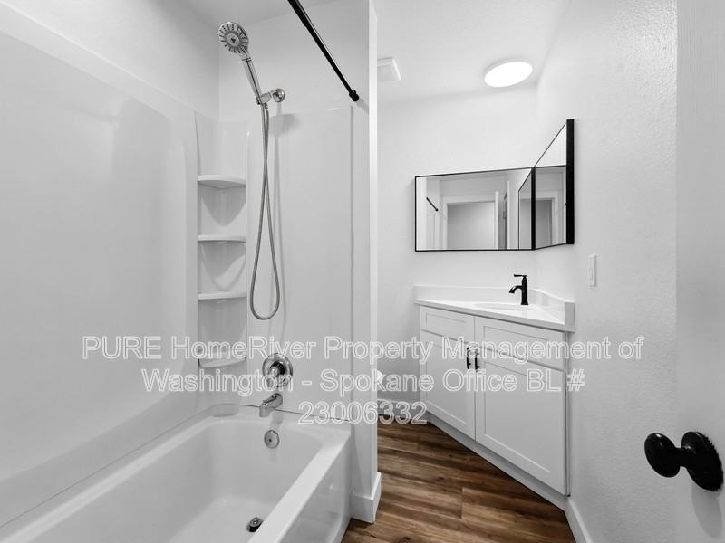 1202 S Russell St - Photo 7 of 21