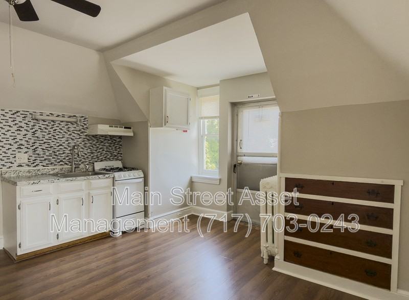 269 Chestnut St #5 - Photo 4 of 22