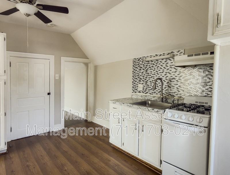 269 Chestnut St #5 - Photo 6 of 22