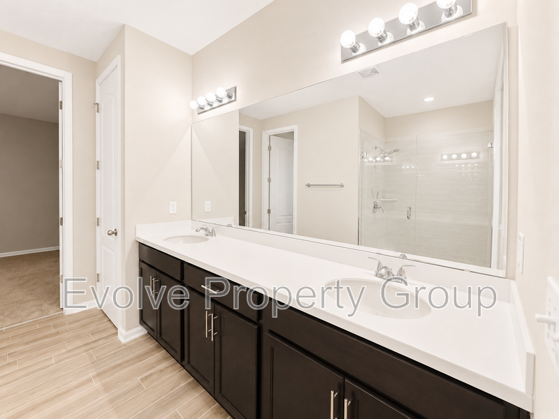 231 Flach Dr - Photo 7 of 18