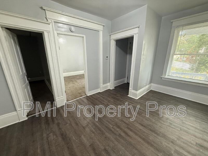 1939 N 37th St - Photo 7 of 23