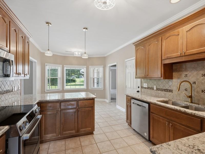 2819 Willowick Trl Se - Photo 6 of 23