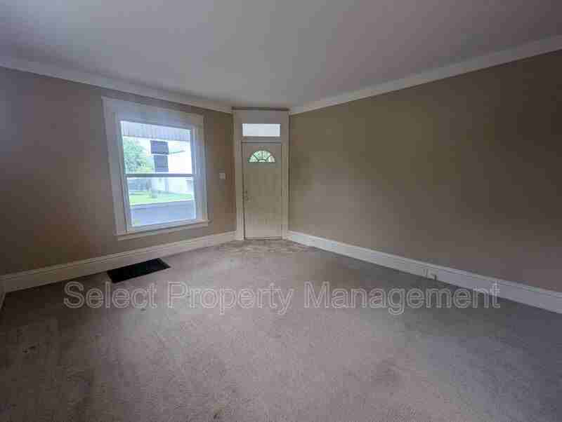 347 W Williams St - Photo 4 of 20