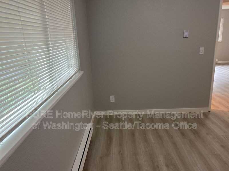 8626 26th Ave Sw #A - Photo 5 of 21