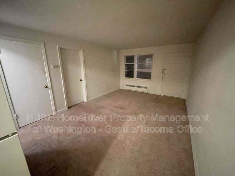 3057 63rd Ave Sw #09 - Photo 5 of 6