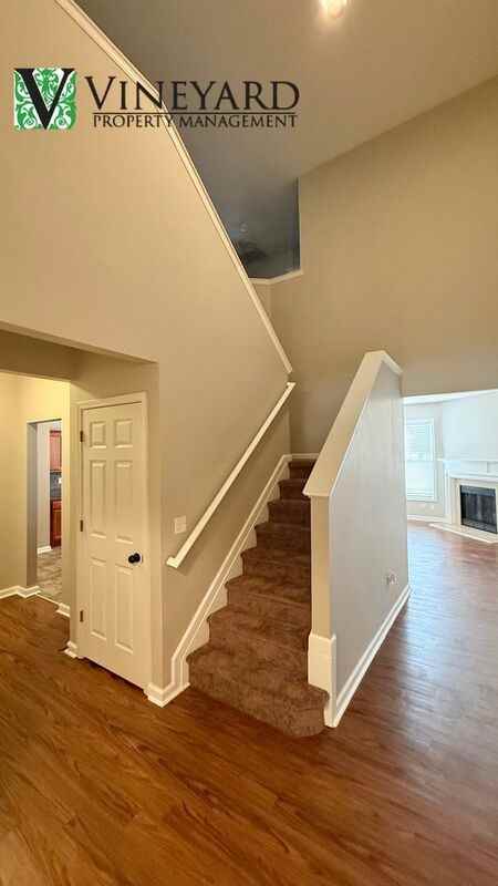 1934 Lake Heights Cir Nw - Photo 6 of 37