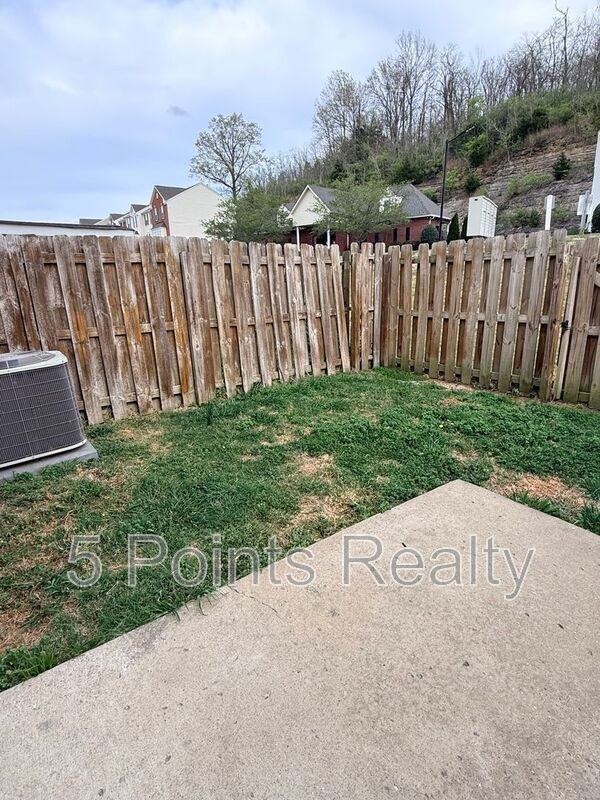 7277 Charlotte Pike #105 - Photo 7 of 26