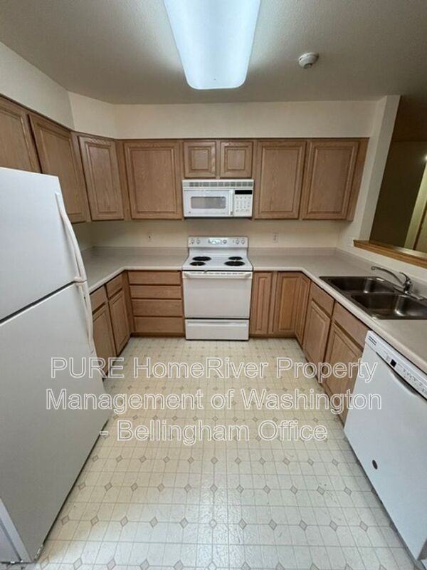 655 W Horton Rd #240 - Photo 5 of 16