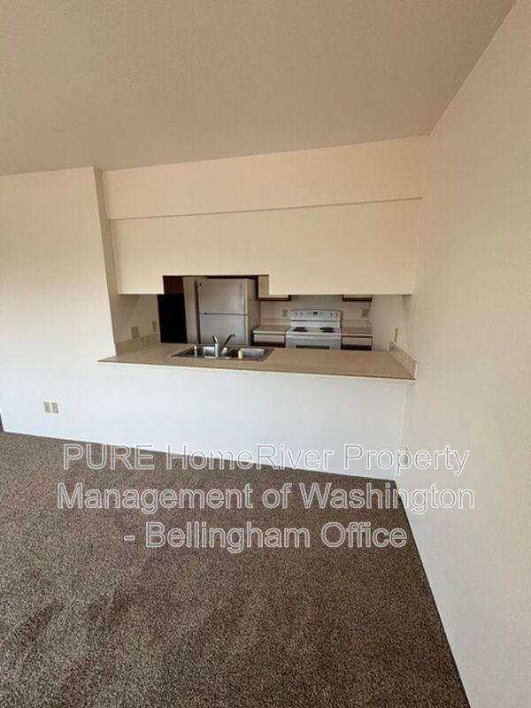 1252 Nevada St #102 - Photo 4 of 10
