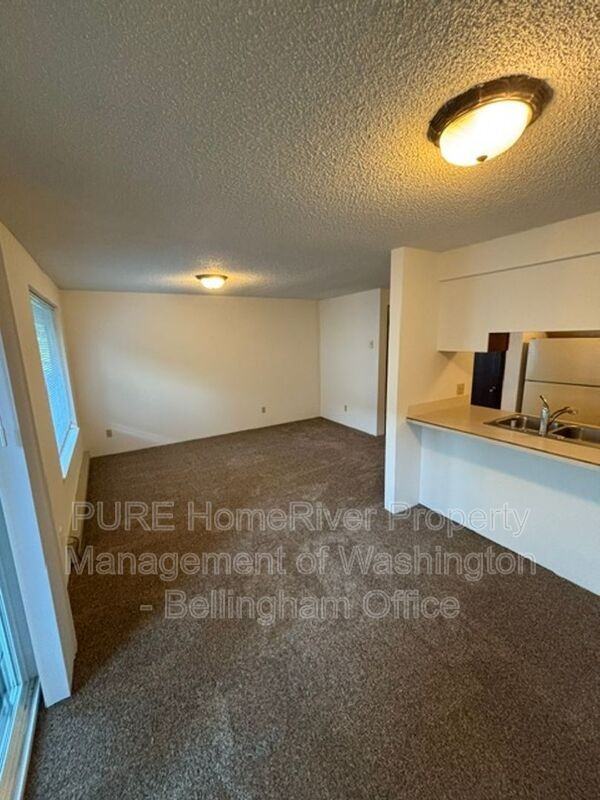 1252 Nevada St #303 - Photo 4 of 8