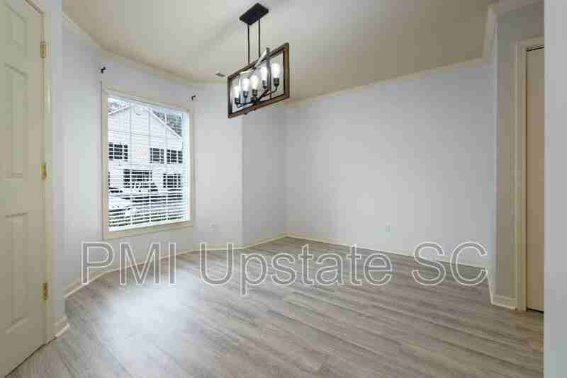 1122 E Lee Rd - Photo 6 of 28