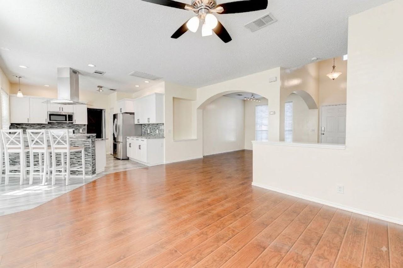 16913 Langland Rd - Photo 7 of 18