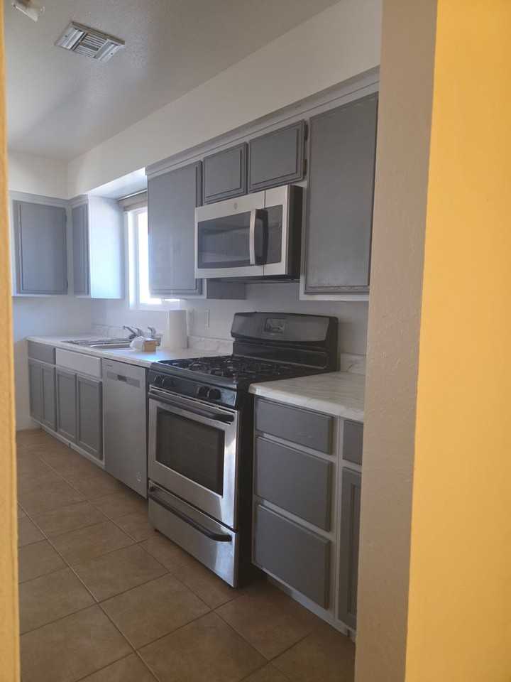 72565 Granite Ave - Photo 6 of 49