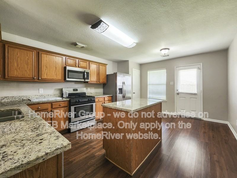 1726 Mickle Creek Dr - Photo 6 of 27