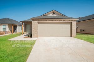 featured image of 1212 Guthrie Farms Blvd