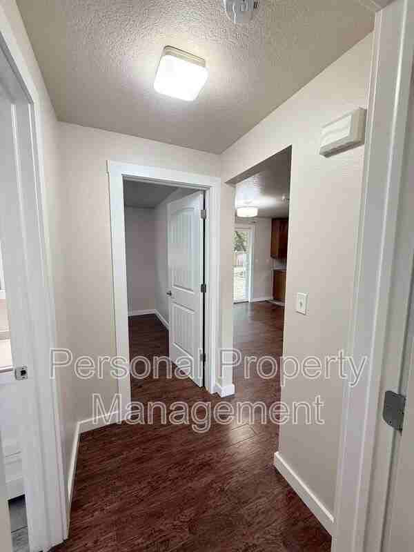 1803 Se Blairmont Dr - Photo 6 of 17