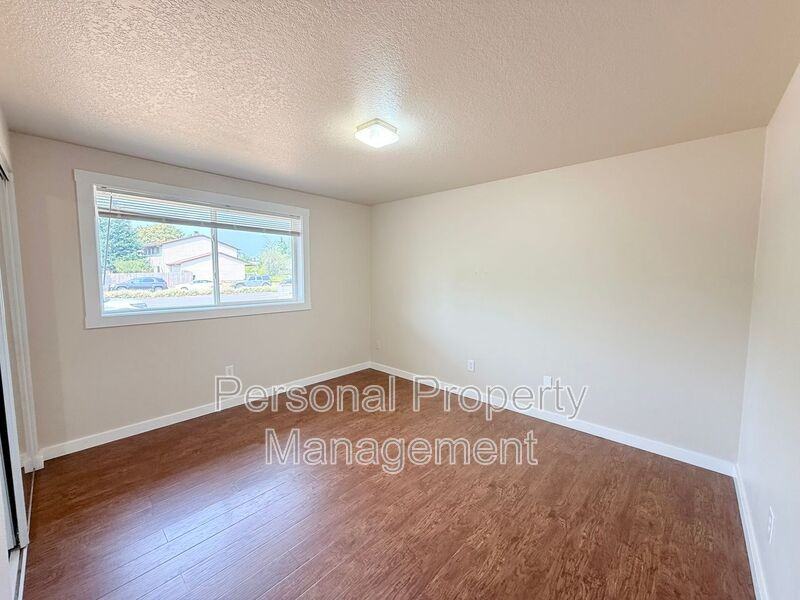1803 Se Blairmont Dr - Photo 7 of 17