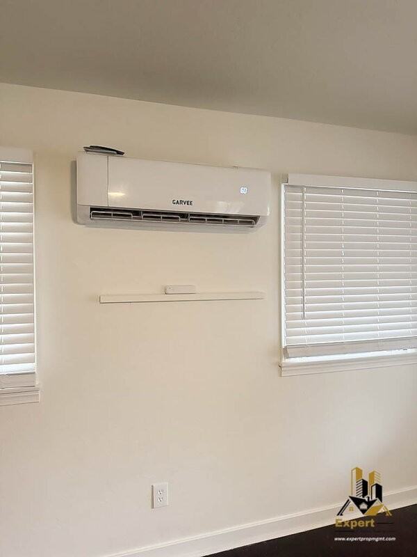 474 Gray Ave - Photo 3 of 8