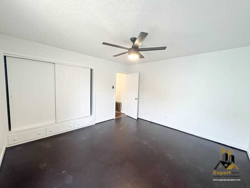 474 Gray Ave - Photo 7 of 8