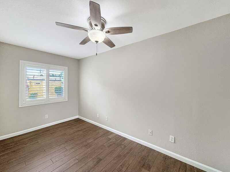 4214 Cleveland Ave - Photo 5 of 15