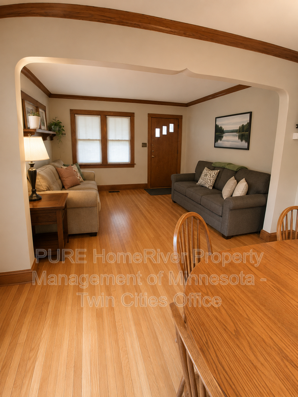 2029 Wellesley Ave - Photo 4 of 15